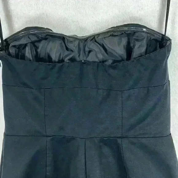 The Limited Women’s Strapless Sheath Mini Dress Size 4 Black Form-fitting Party - Picture 7 of 14
